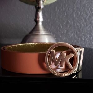 MICHAEL KORS REVERSIBLE BELT🤗
